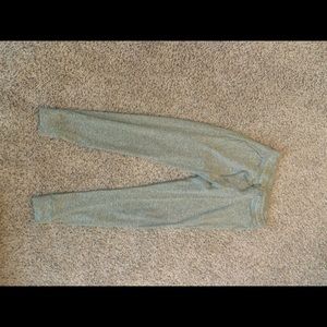 Women’s balance athletica joggers heathered green